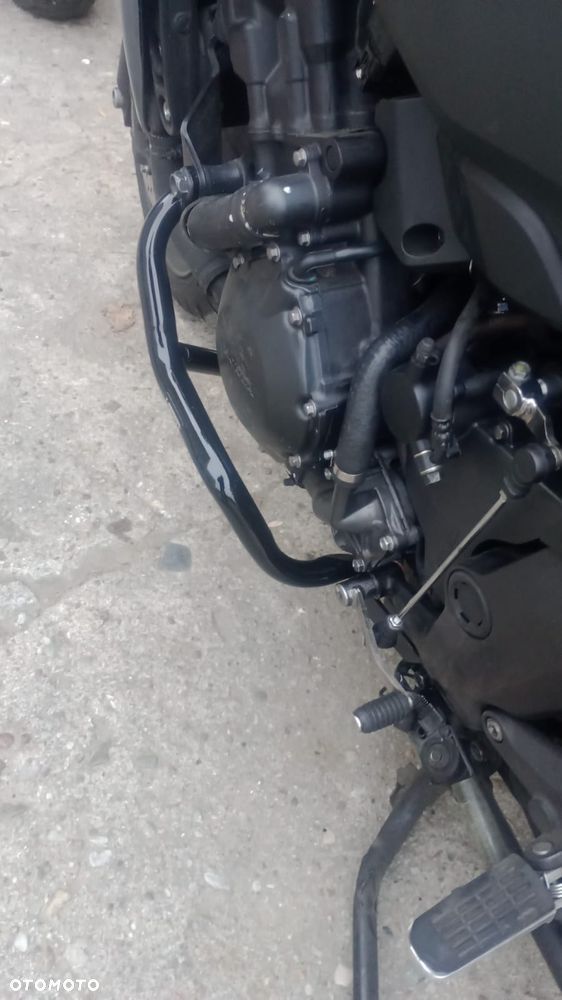 Honda CBF - 8