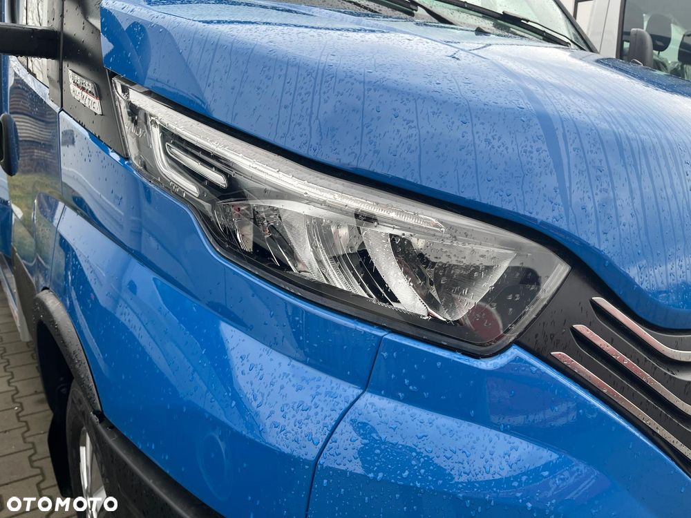 Iveco Daily 35S18HA8 Laweta z kabiną - 13