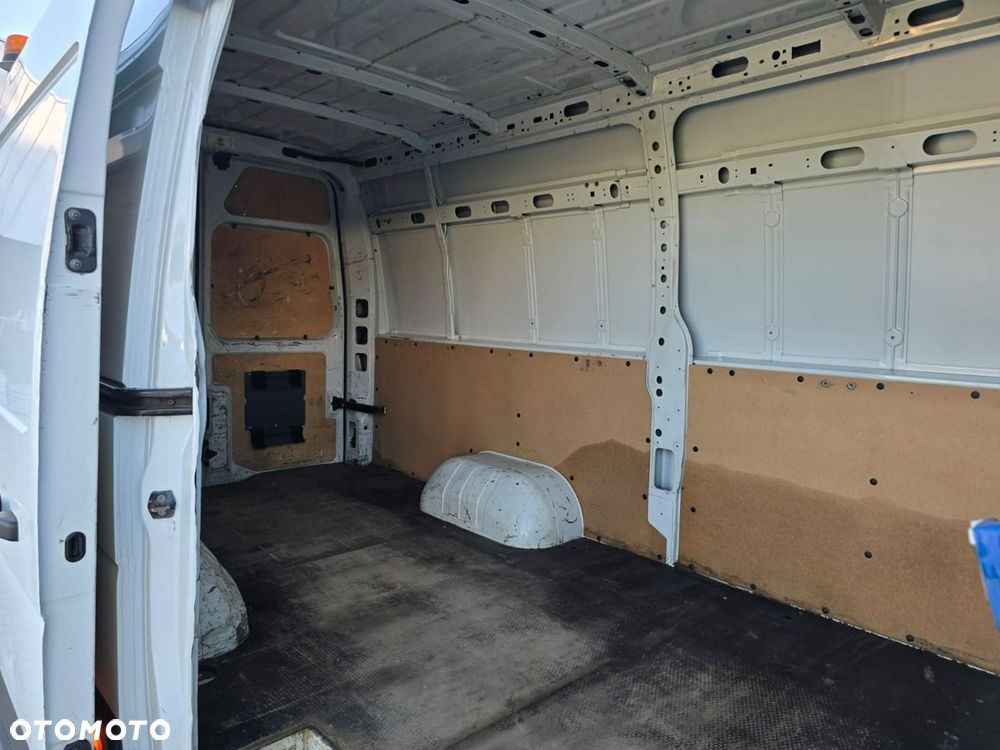Renault Master - 29