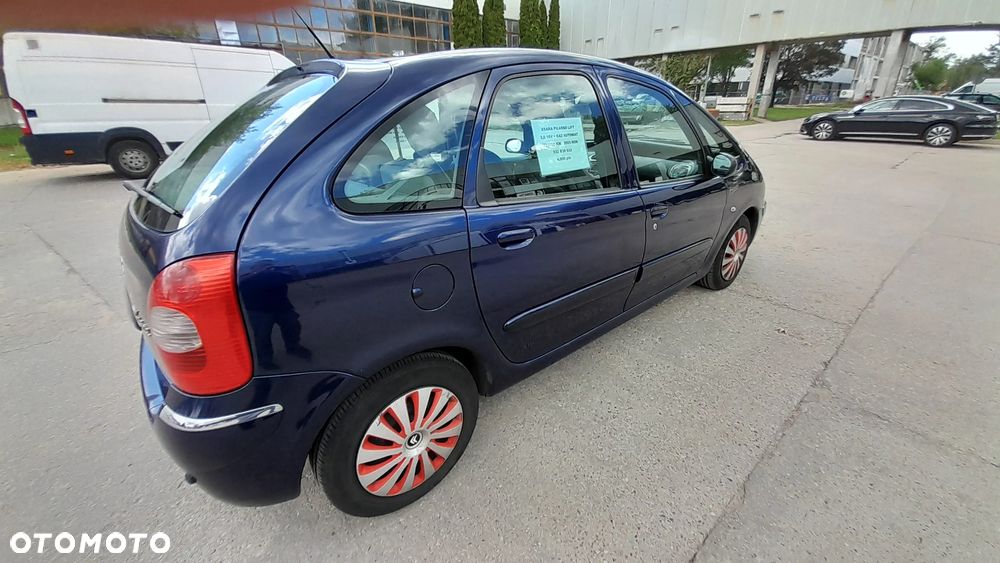 Citroën Xsara Picasso 2.0 16V Exclusive - 7