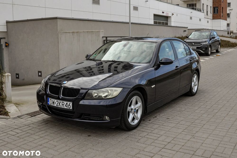 BMW Seria 3 - 1