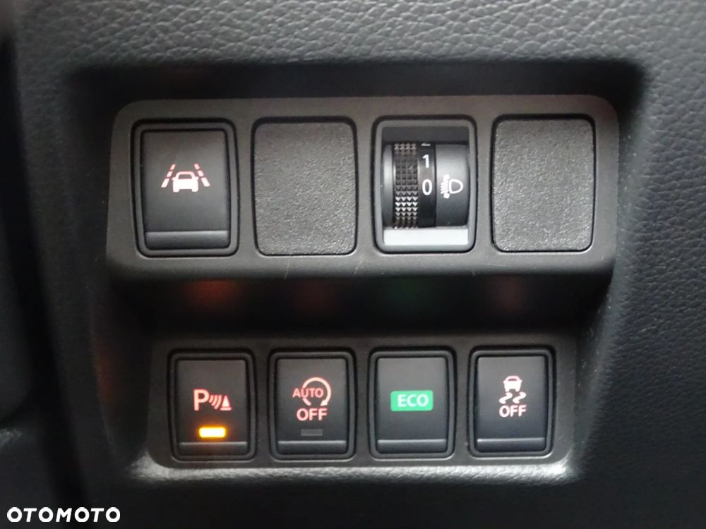 Nissan Qashqai 1.2 DIG-T Xtronic TEKNA+ - 18