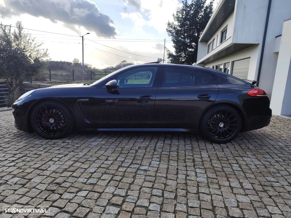 Porsche Panamera - 22