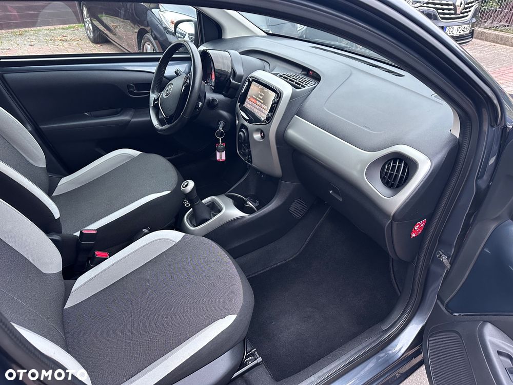 Toyota Aygo x-cite - 18