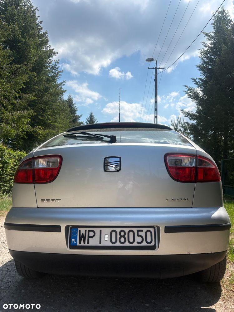 Toyota Corolla Verso - 4