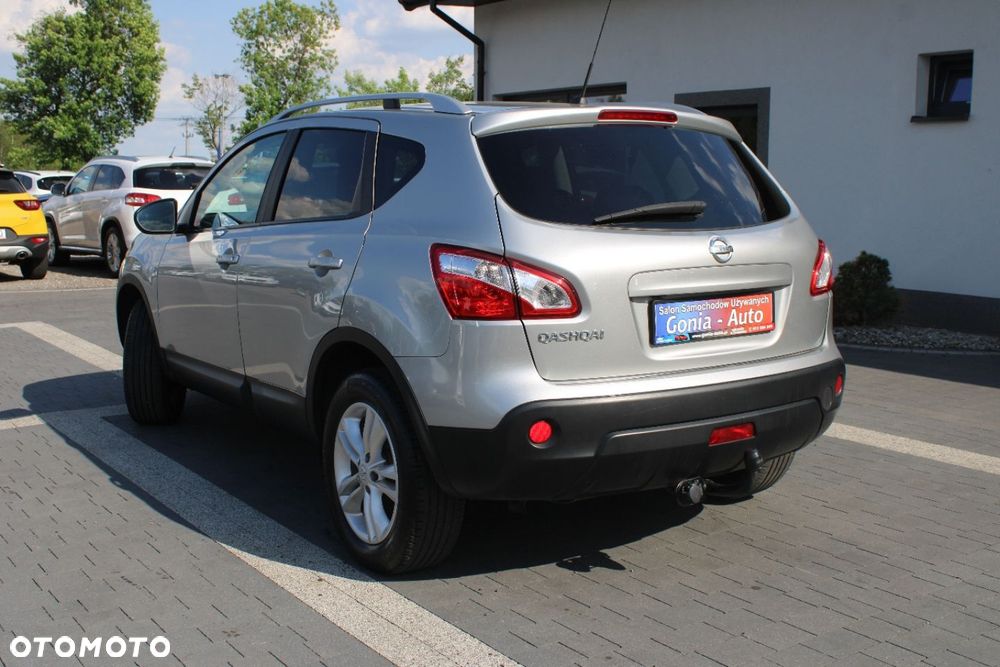 Nissan Qashqai 2010 photo 4