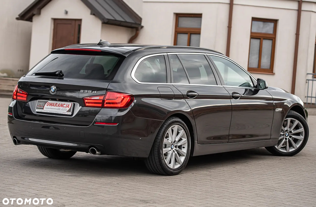 BMW Seria 5 535d Luxury Line - 13