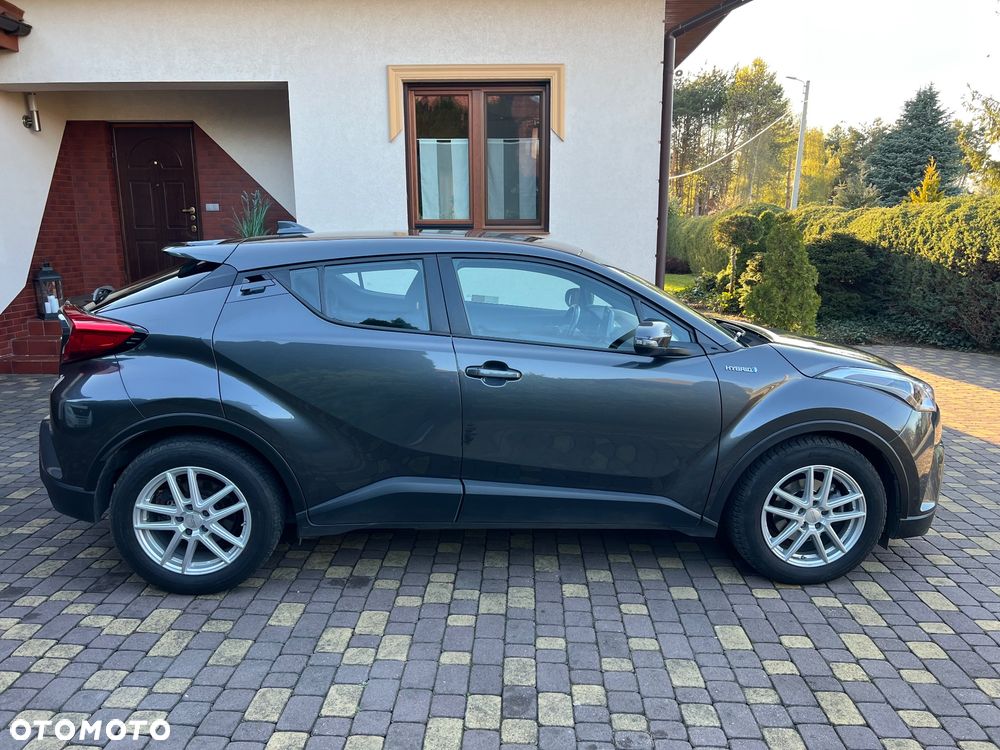 Toyota C-HR - 7