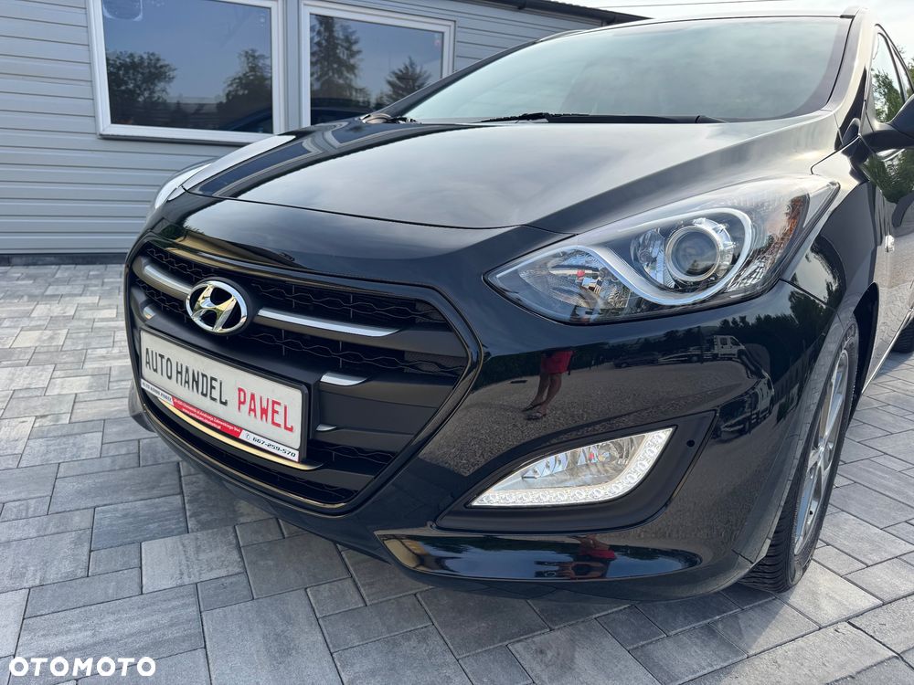 Hyundai i30 1.4 BlueDrive Run - 12