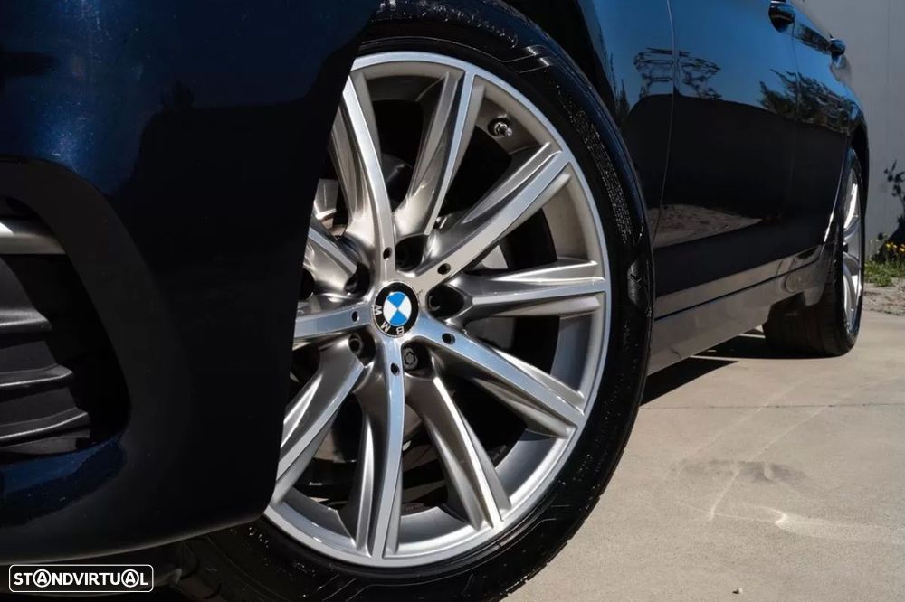 BMW 520 d Line Luxury Auto - 5