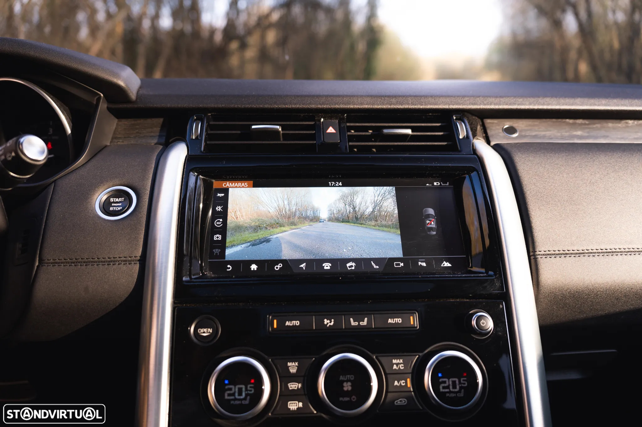 Land Rover Discovery 2.0 SD4 HSE Auto - 23
