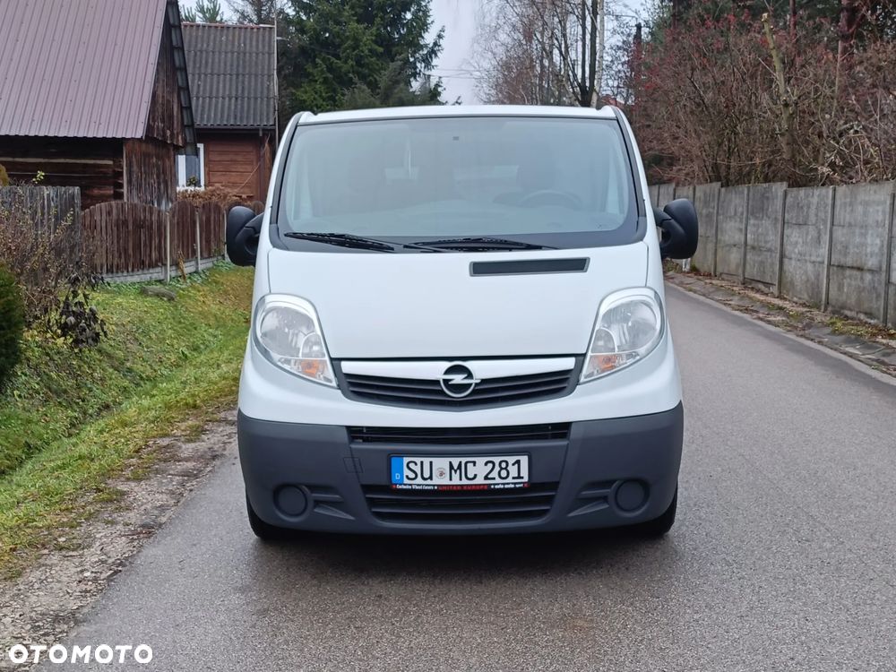 Opel Vivaro - 2