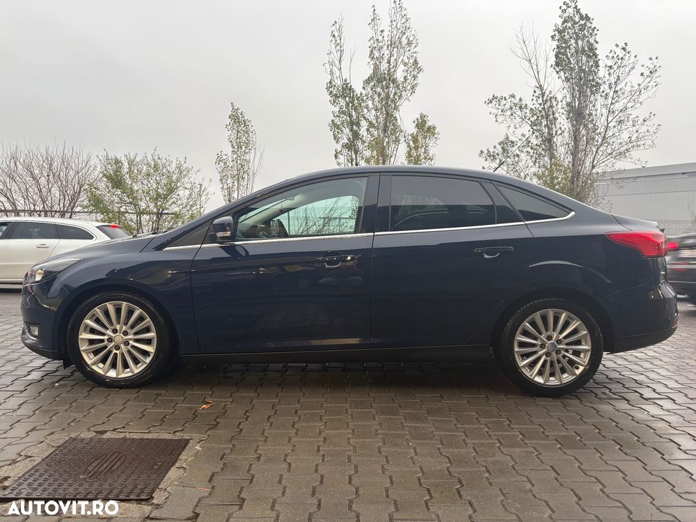 Ford Focus 1.5 Ecoboost Titanium - 9