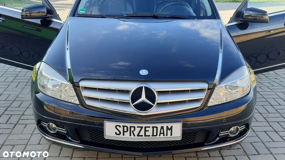 Mercedes-Benz Klasa C 180 T BlueEFFICIENCY 7G-TRONIC Avantgarde - 15