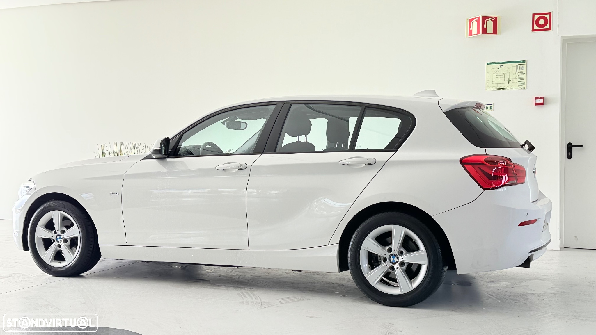BMW 116 d Line Sport Auto - 5