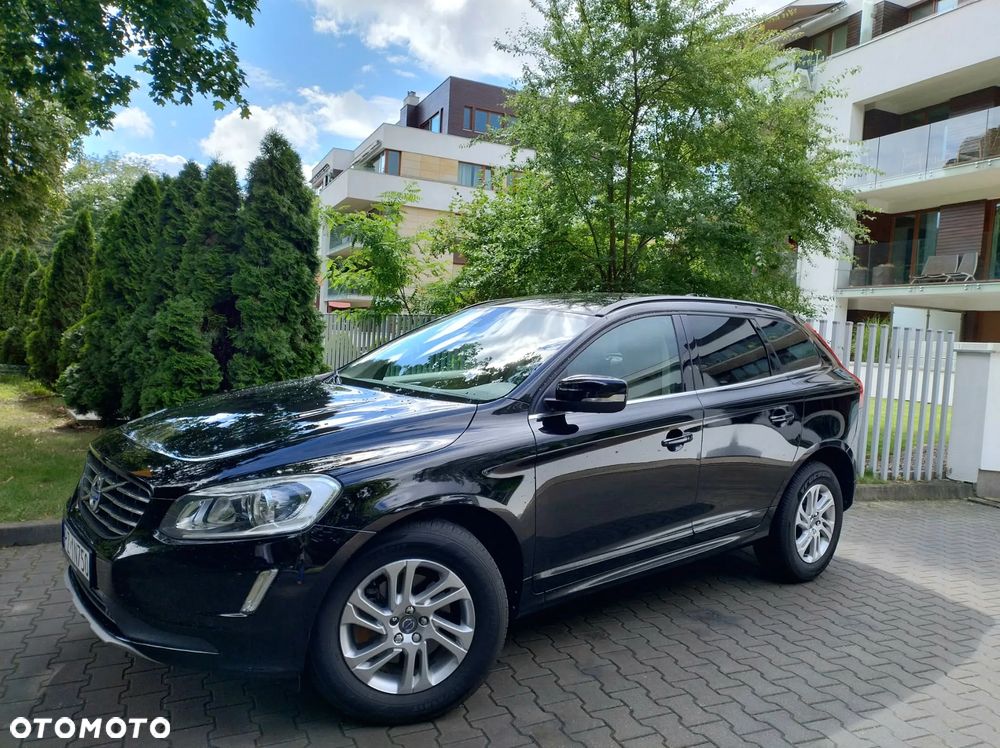 Volvo XC 60 D3 Drive-E Momentum - 1