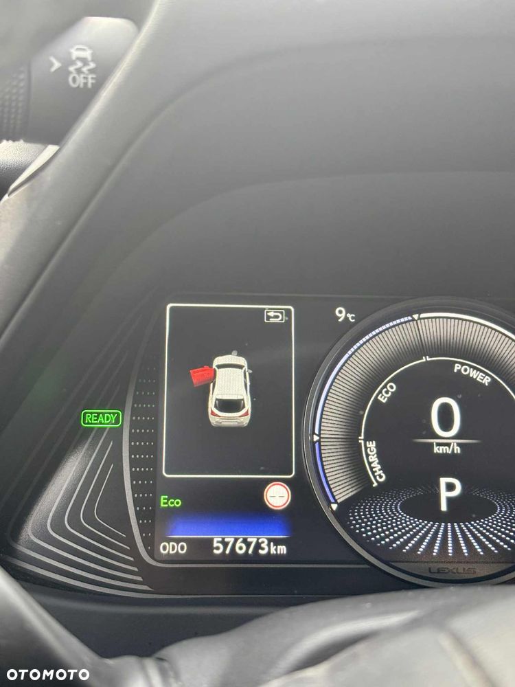 Lexus UX 250h GPF F Impression 2WD - 10