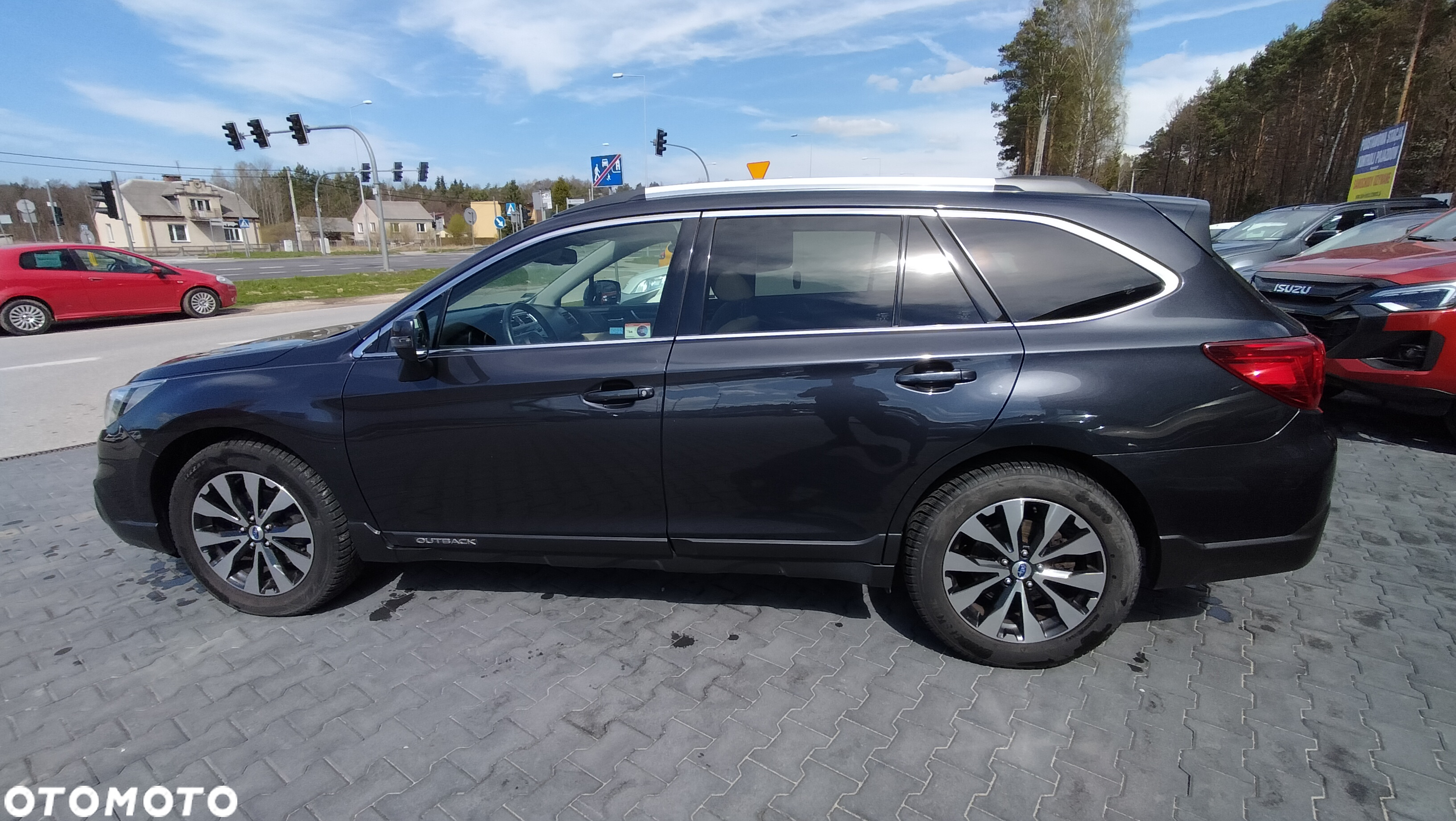 Subaru Outback 2.0D Exclusive Lineartronic - 19