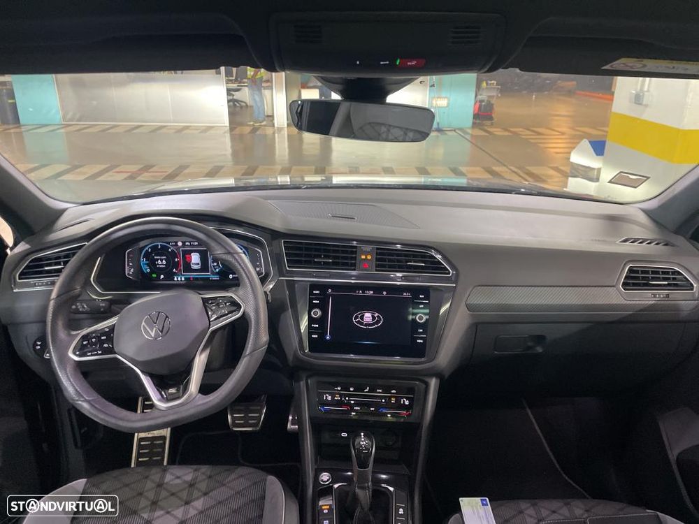 VW Tiguan 2.0 TDI R-Line DSG - 8