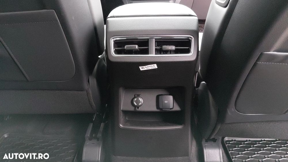 KG Mobility Rexton - 17