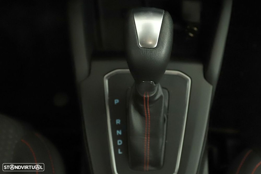 Ford Focus 1.0 EcoBoost MHEV ST-Line X Aut. - 11