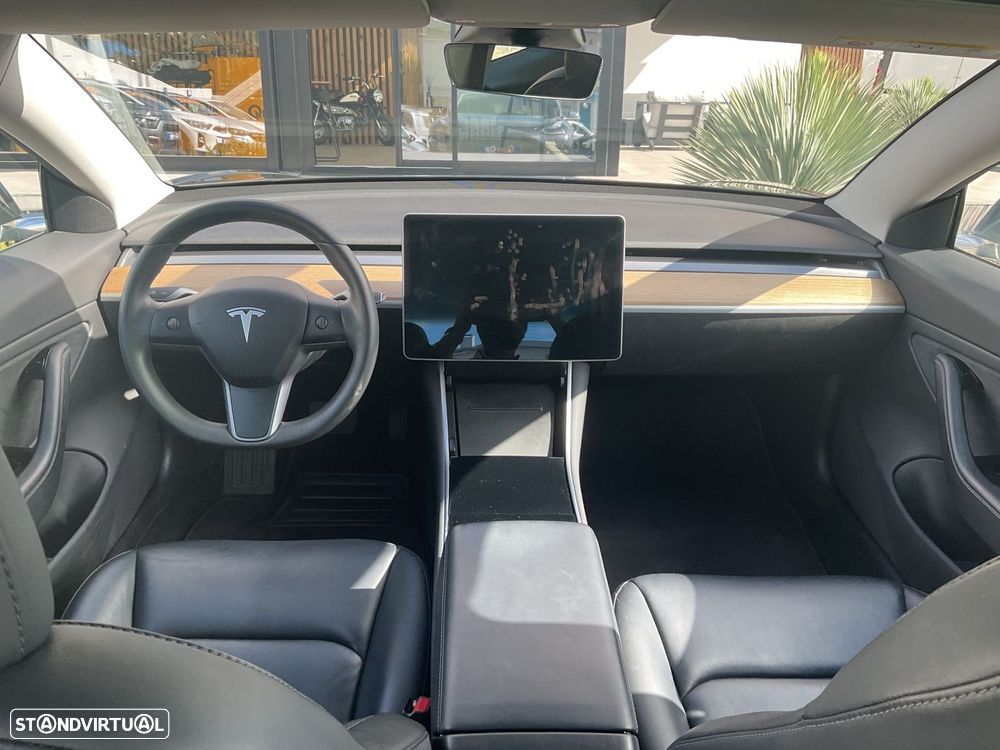 Tesla Model 3 Standard RWD Plus - 27