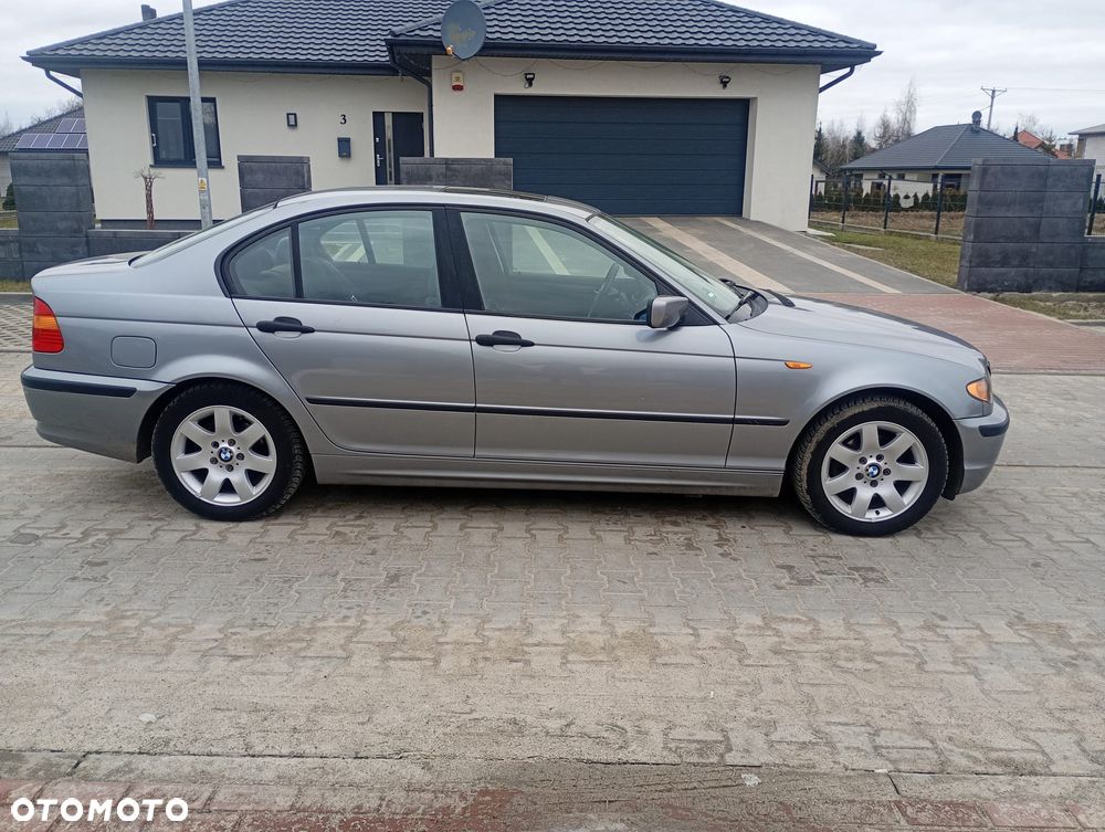 BMW Seria 3 316i Edition Sport - 3