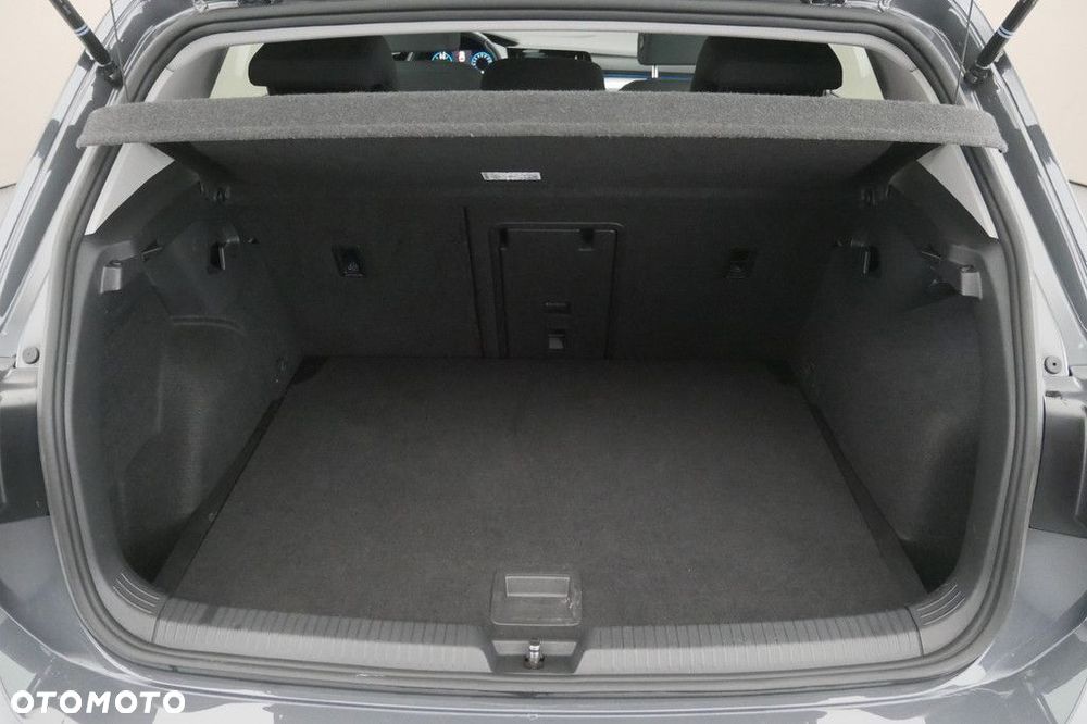 Volkswagen Golf 2.0 TDI Life - 16