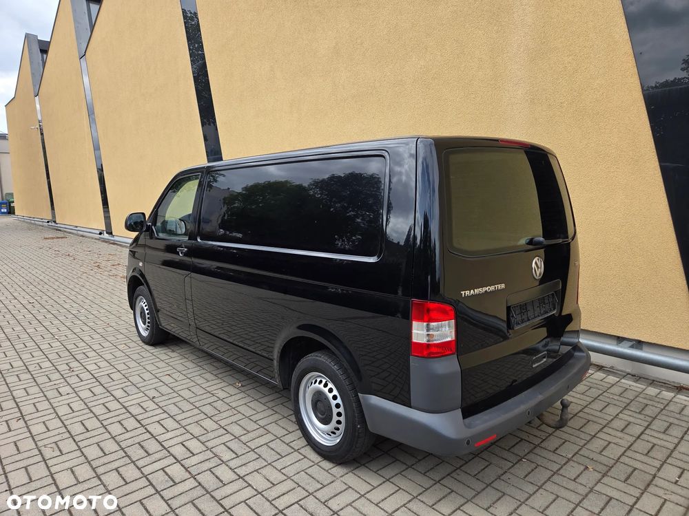 Volkswagen Transporter - 5