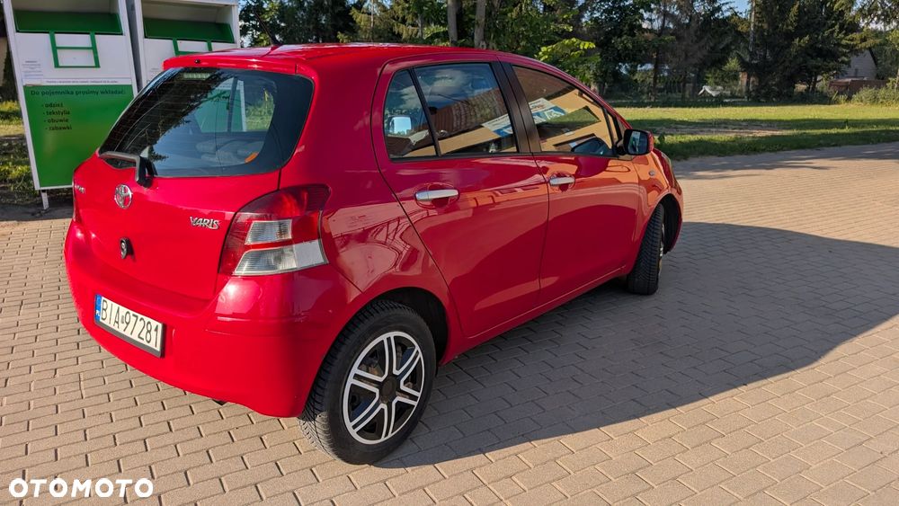 Toyota Yaris 1.0 Luna - 6
