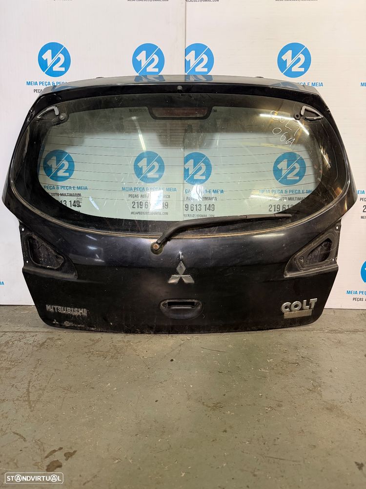 Tampa da Mala Mitsubishi Colt de 2006 - 1