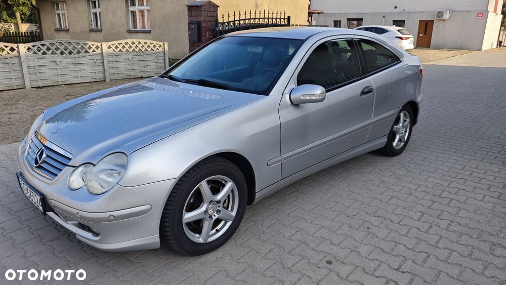 Mercedes-Benz Klasa C 180 Kompressor Sportcoupe - 7