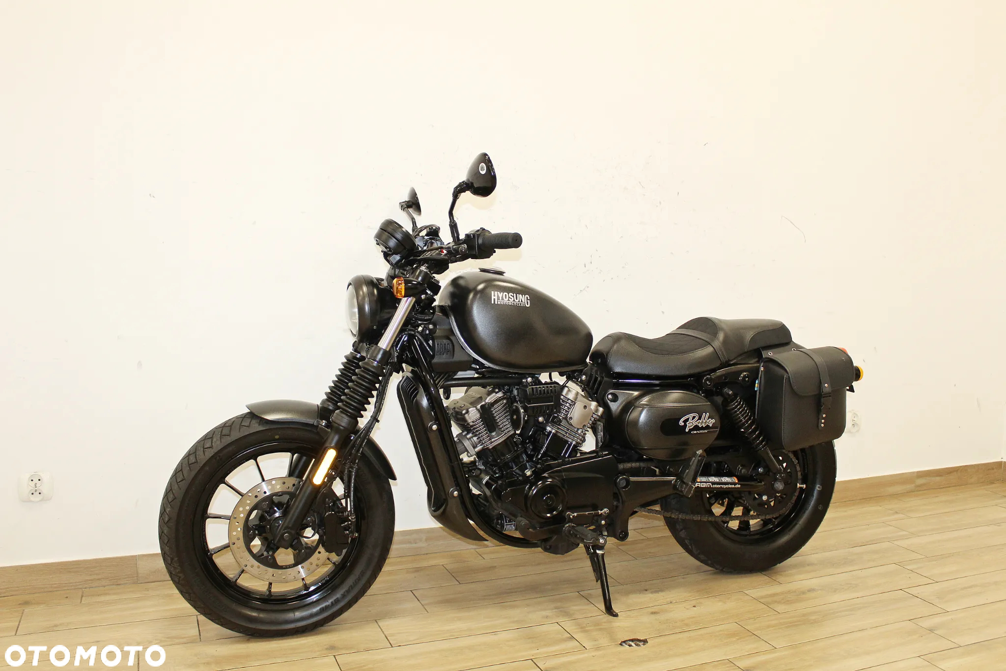 Hyosung GV - 4