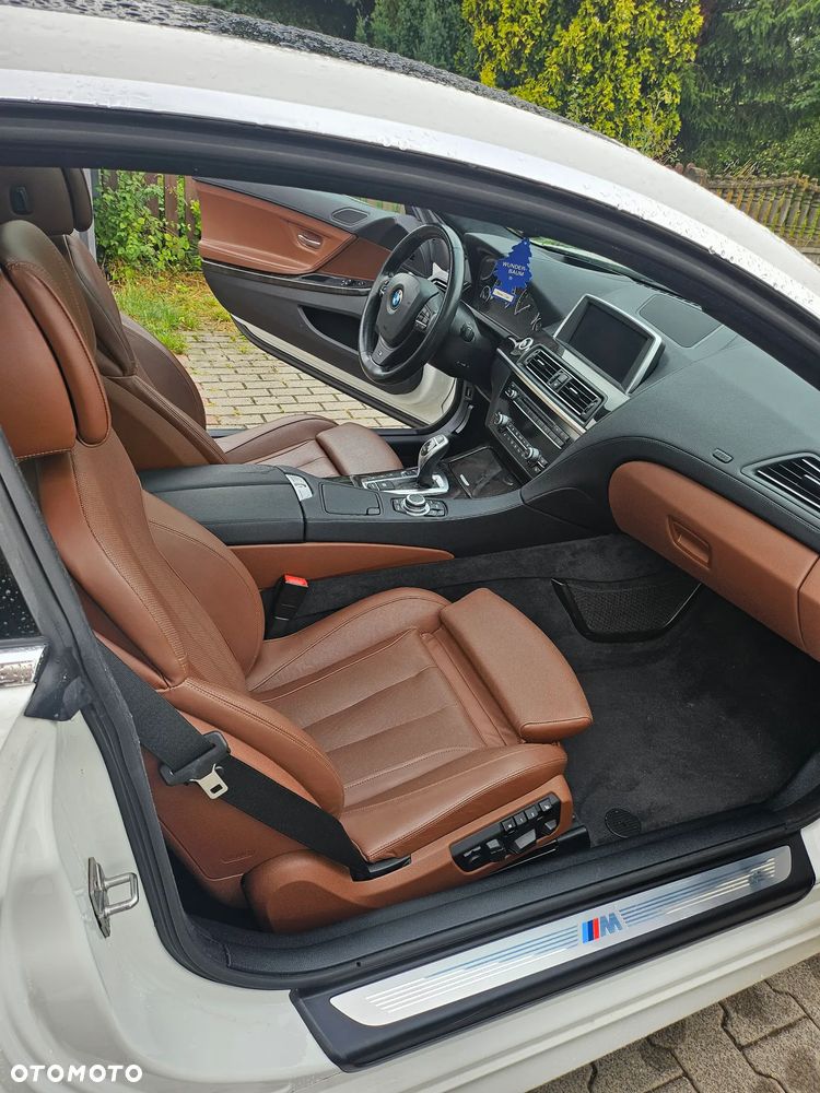 BMW Seria 6 650i xDrive - 25