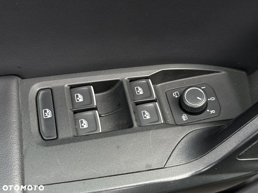 Seat Leon 2.0 TDI FR S&S DSG - 19
