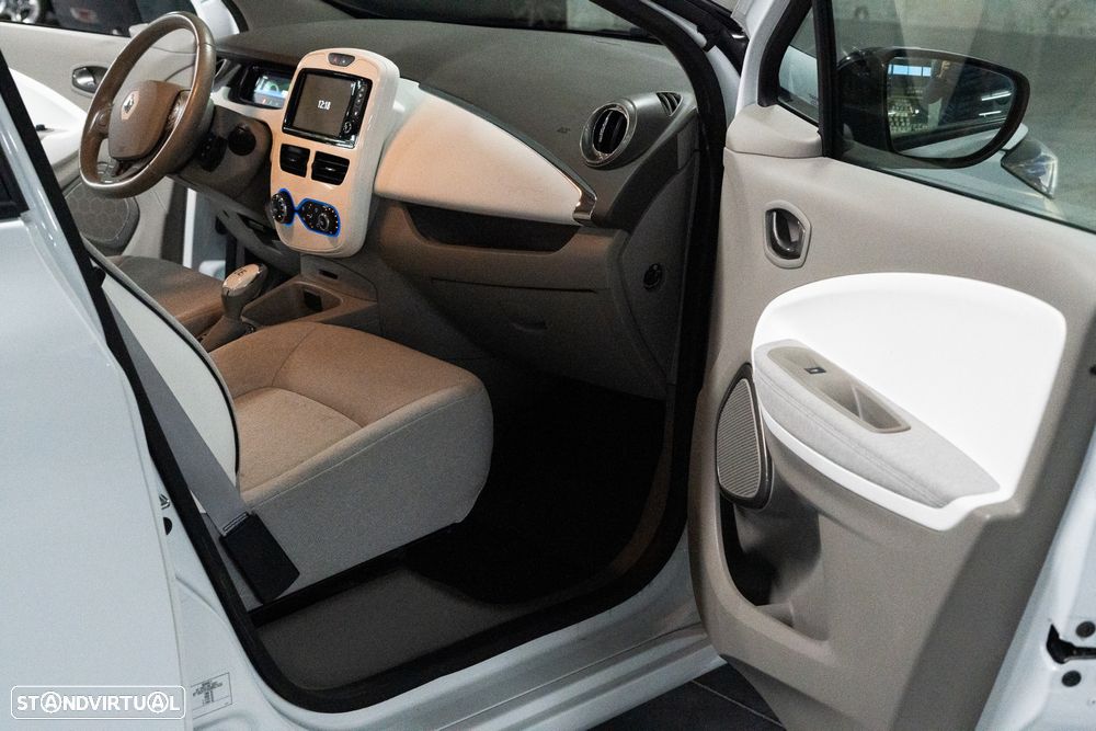 Renault Zoe (c/ Bateria) 41 kwh Intens - 19