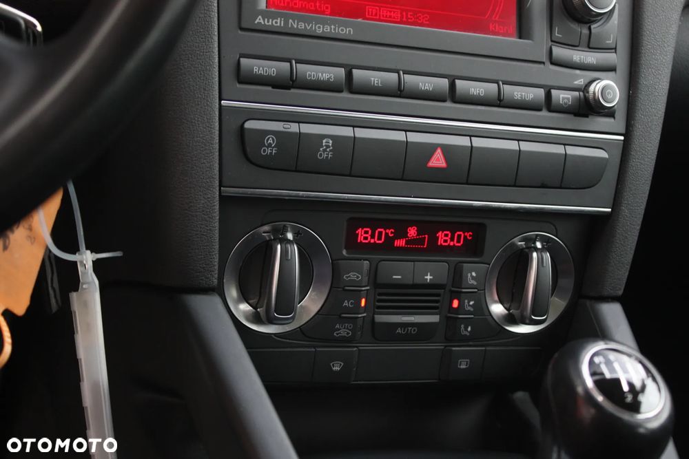 Audi A3 Sportback 1.4 TFSI Ambition - 17