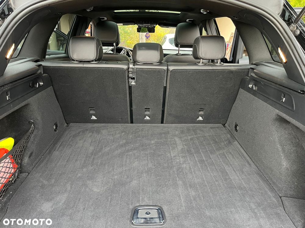 Mercedes-Benz GLC 300 4-Matic - 8