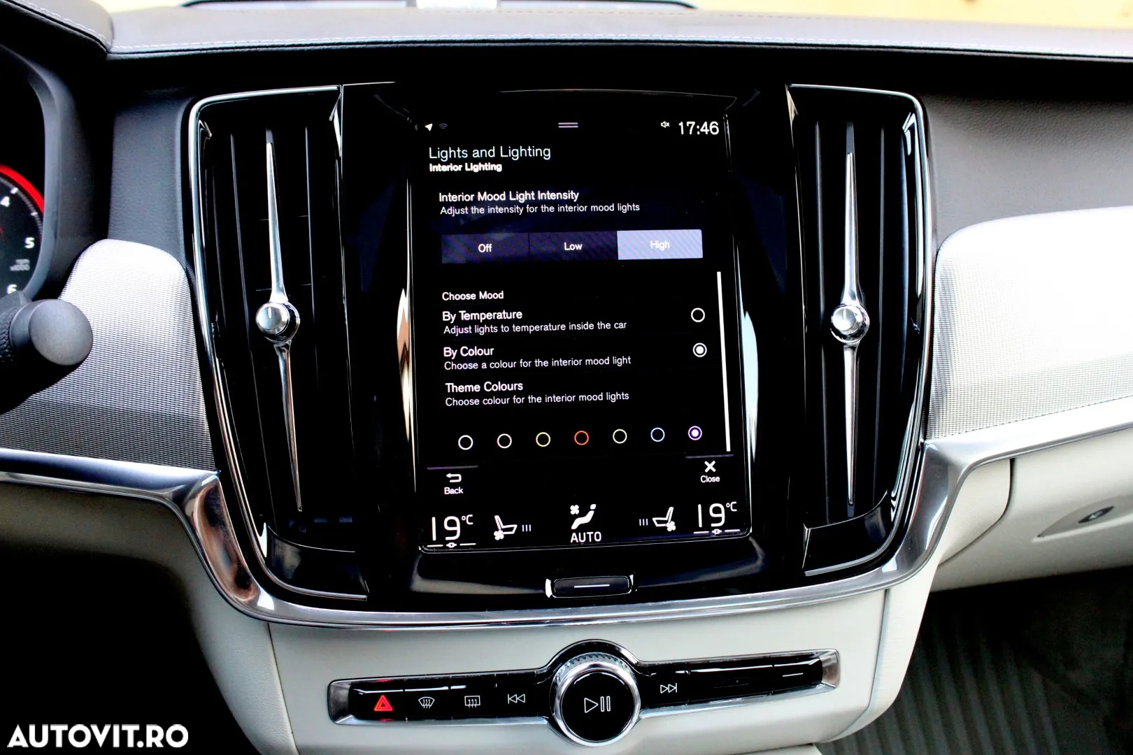 Volvo S90 D5 AWD Inscription - 34