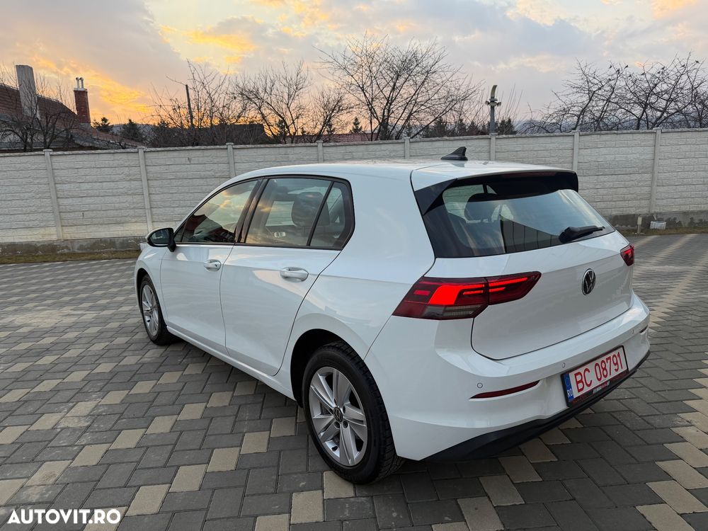 Volkswagen Golf - 4
