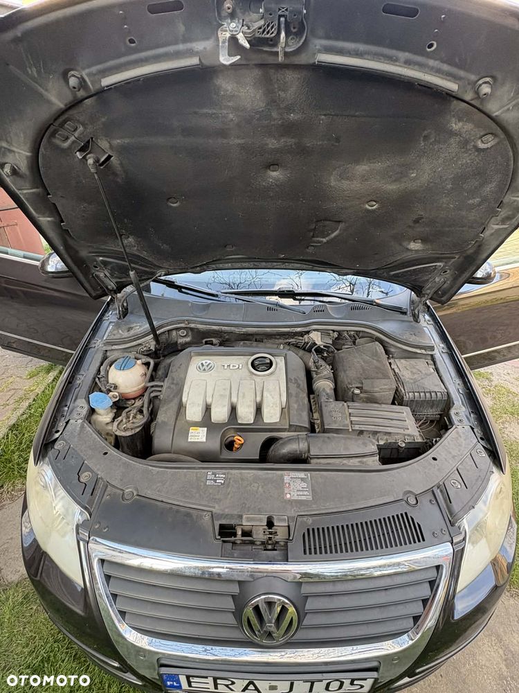 Volkswagen Passat - 5