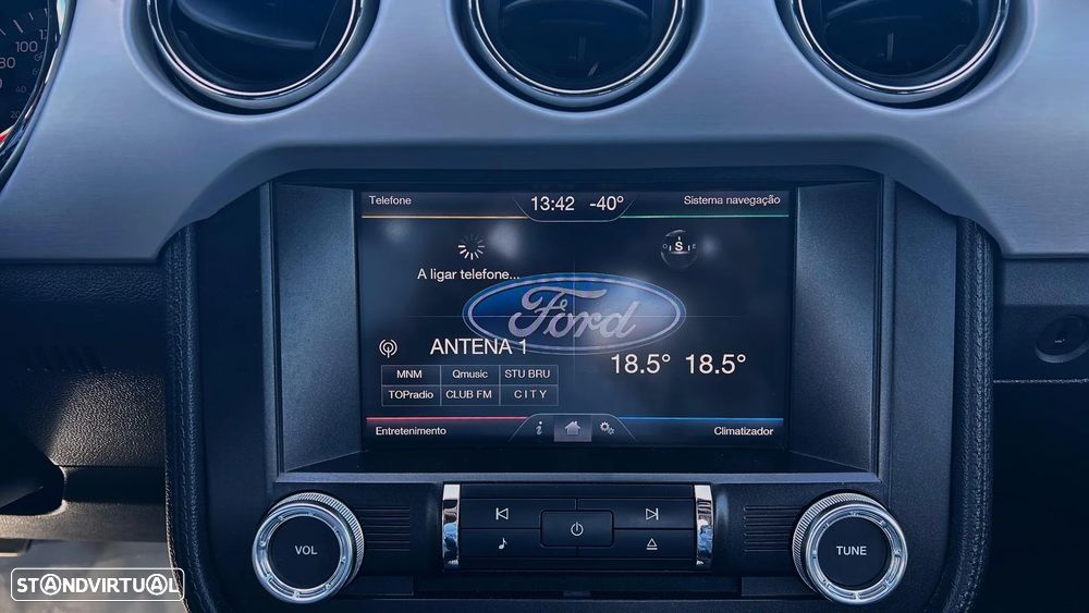 Ford Mustang 2.3 Eco Boost - 29