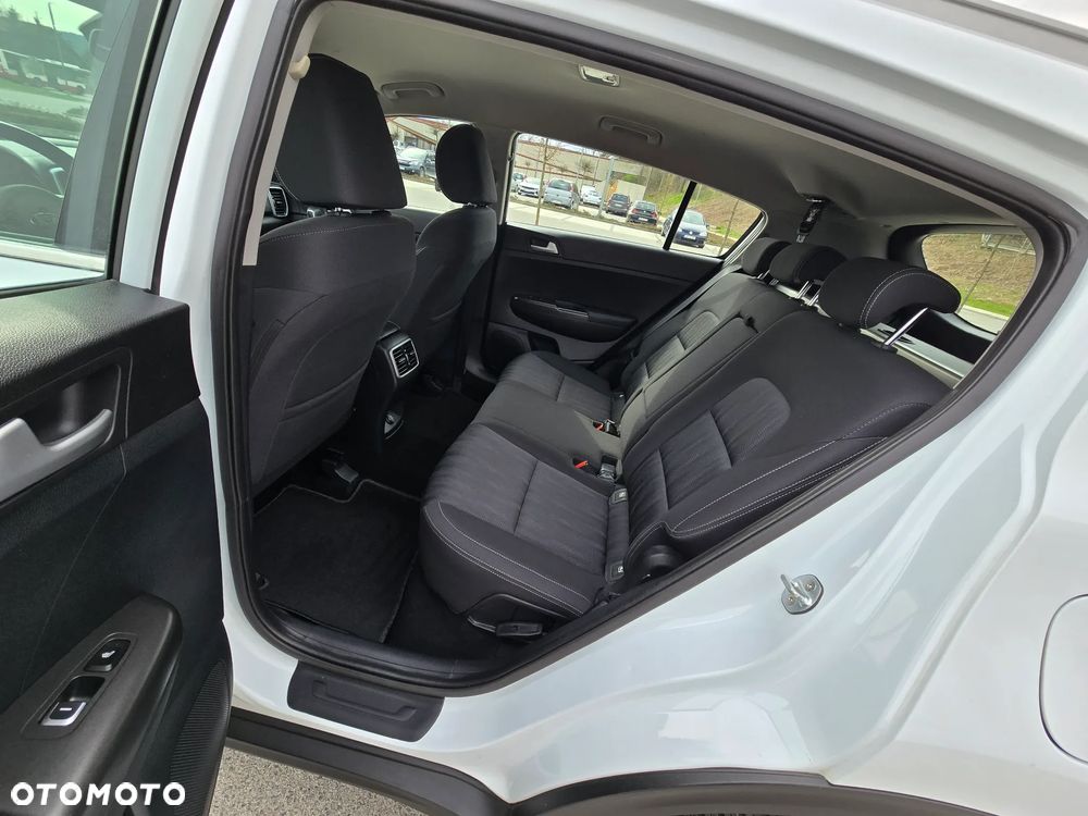 Kia Sportage 1.6 GDI 2WD VISION - 13