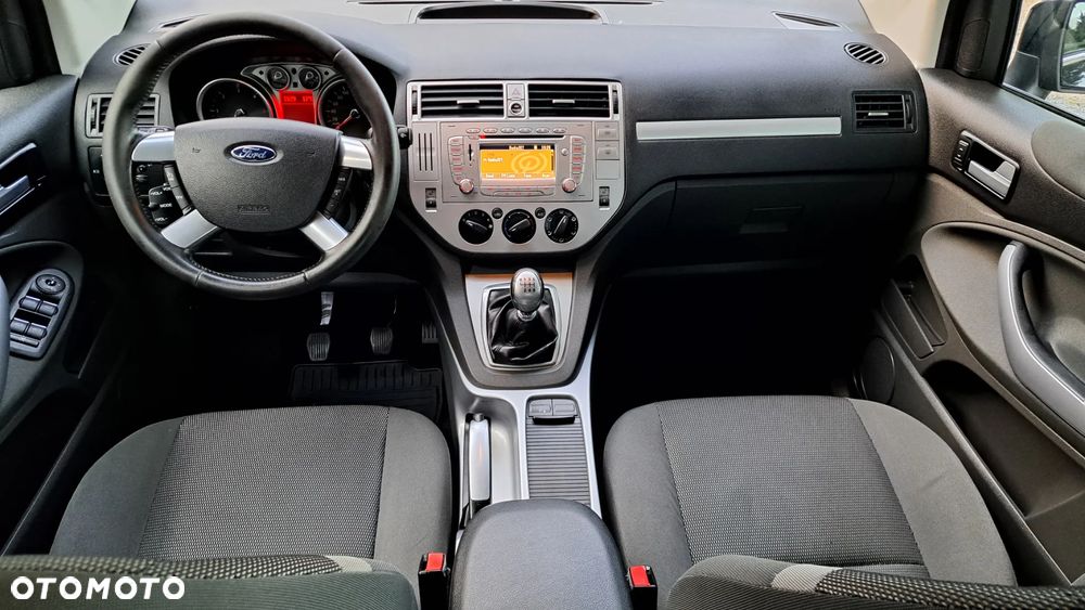 Ford Kuga - 18