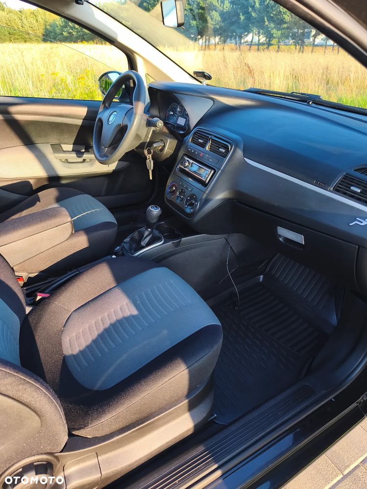 Fiat Grande Punto - 5
