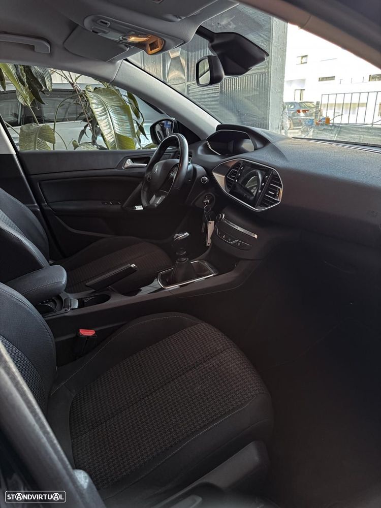 Peugeot 308 Sw 2021 photo 5