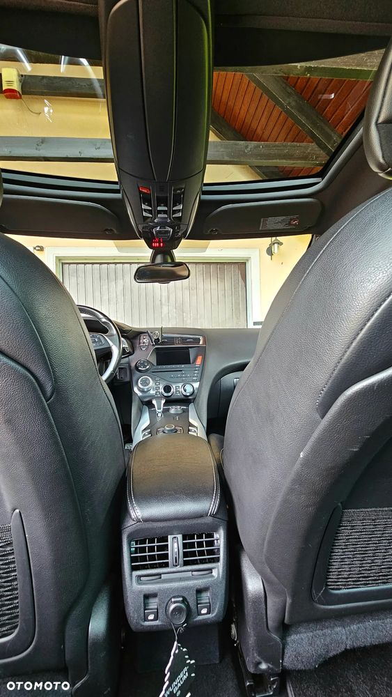 Citroën DS5 2.0 HDi Hybrid4 SoChic MCP - 11