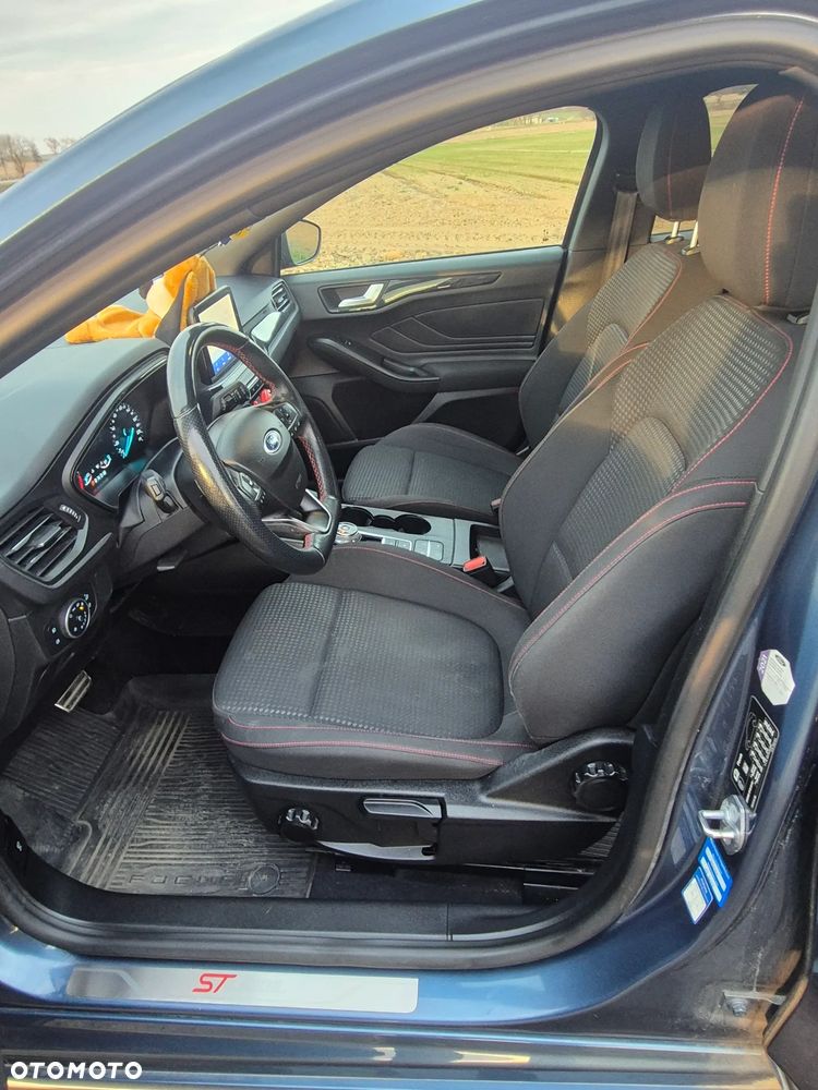 Ford Focus 2.0 EcoBlue ST-Line - 12