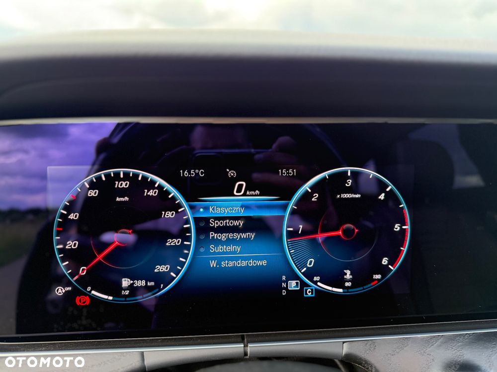 Mercedes-Benz Klasa E 220 d 9G-TRONIC Avantgarde - 14
