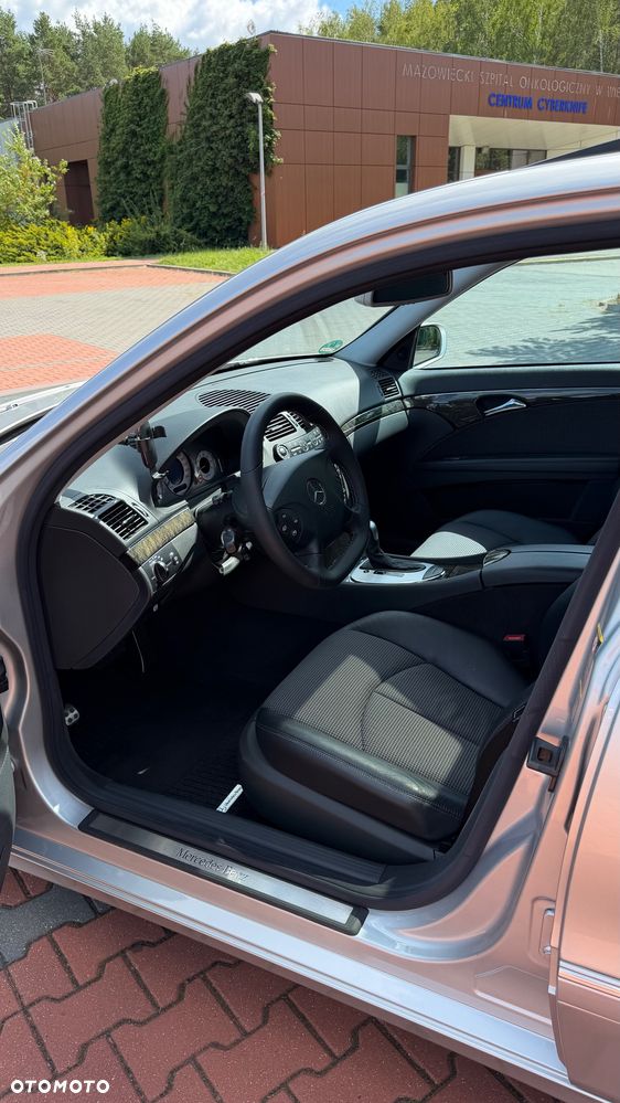 Mercedes-Benz Klasa E 320 Avantgarde - 12